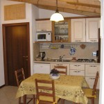 Kitchen with Dining Table